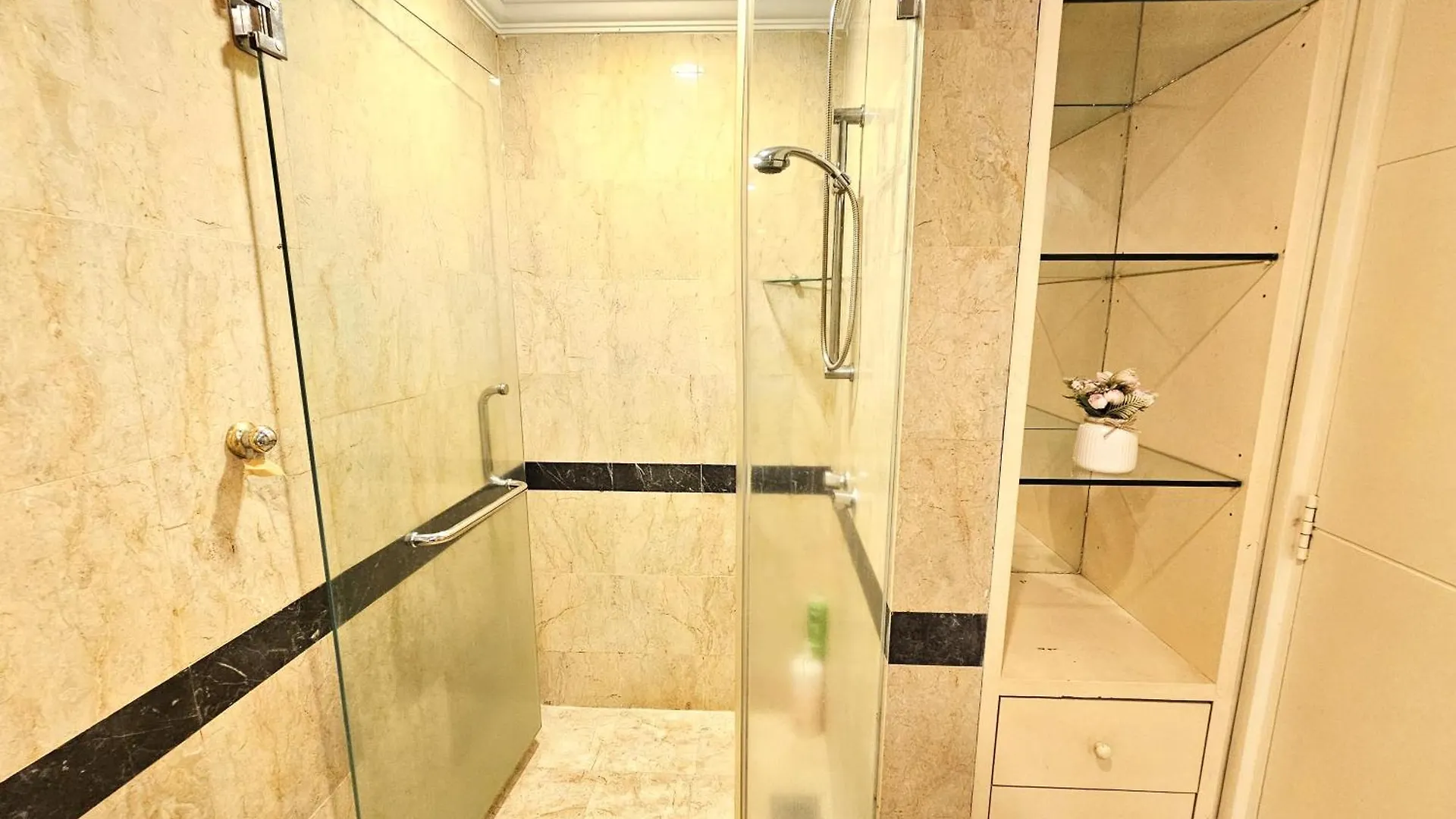 Bukit Bintang Fahrenheit88 Apartment By Sarah'S Lodge Kuala Lumpur Malaysia